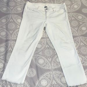 American Eagle White jeans